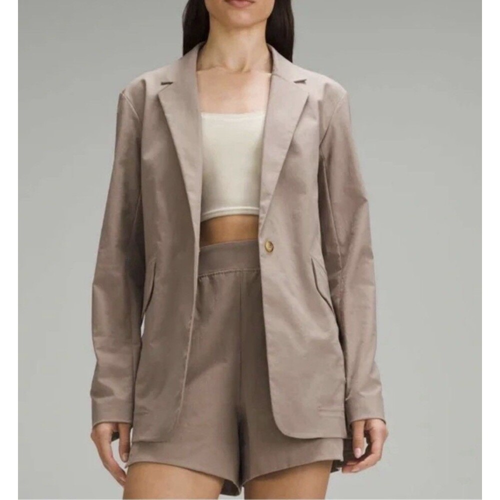 Womens Size M Lululemon Relaxed Fit Blazer NWOT